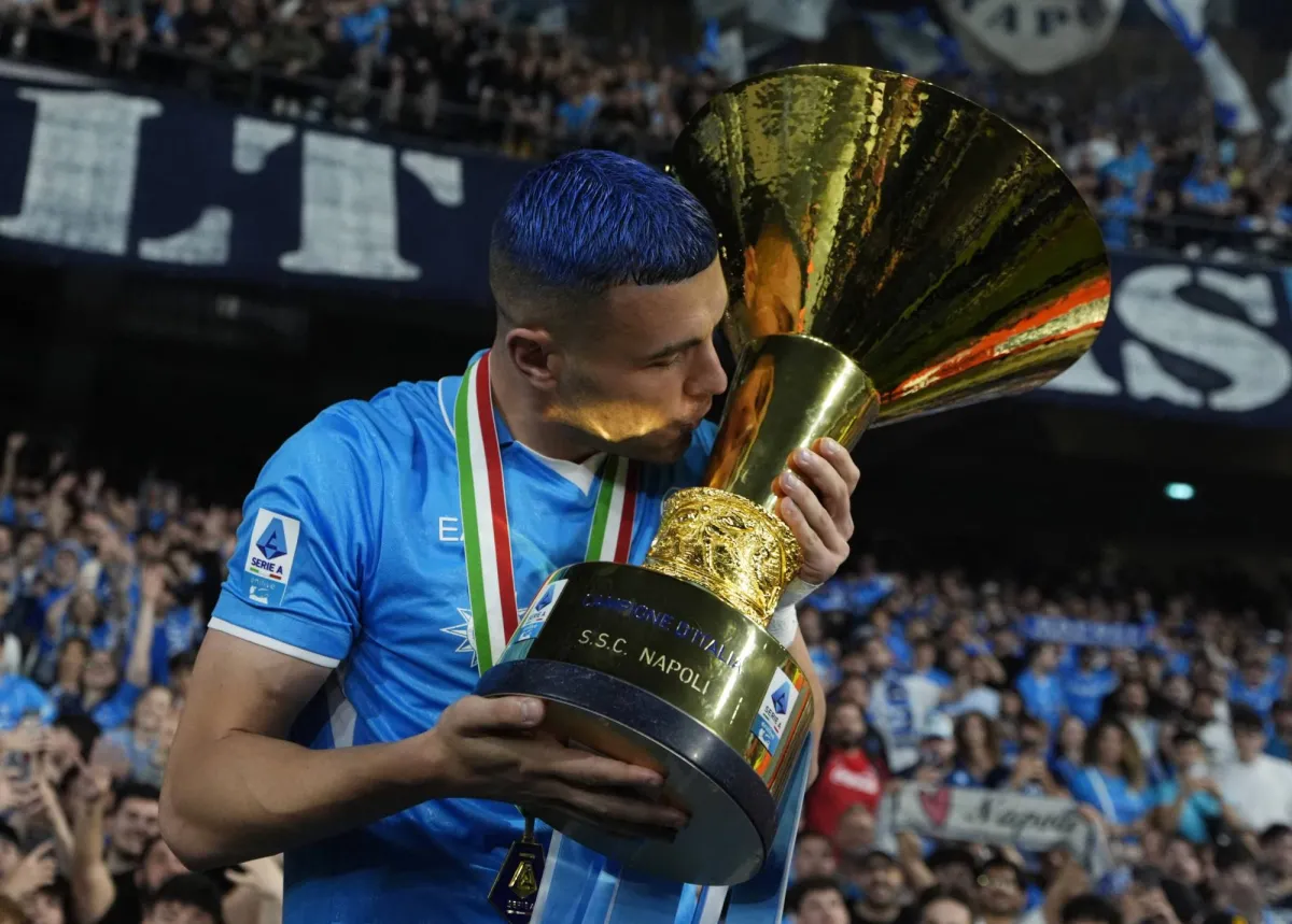إيطاليا تستبعد المُدافع بونجورنو وتضم رانييري
