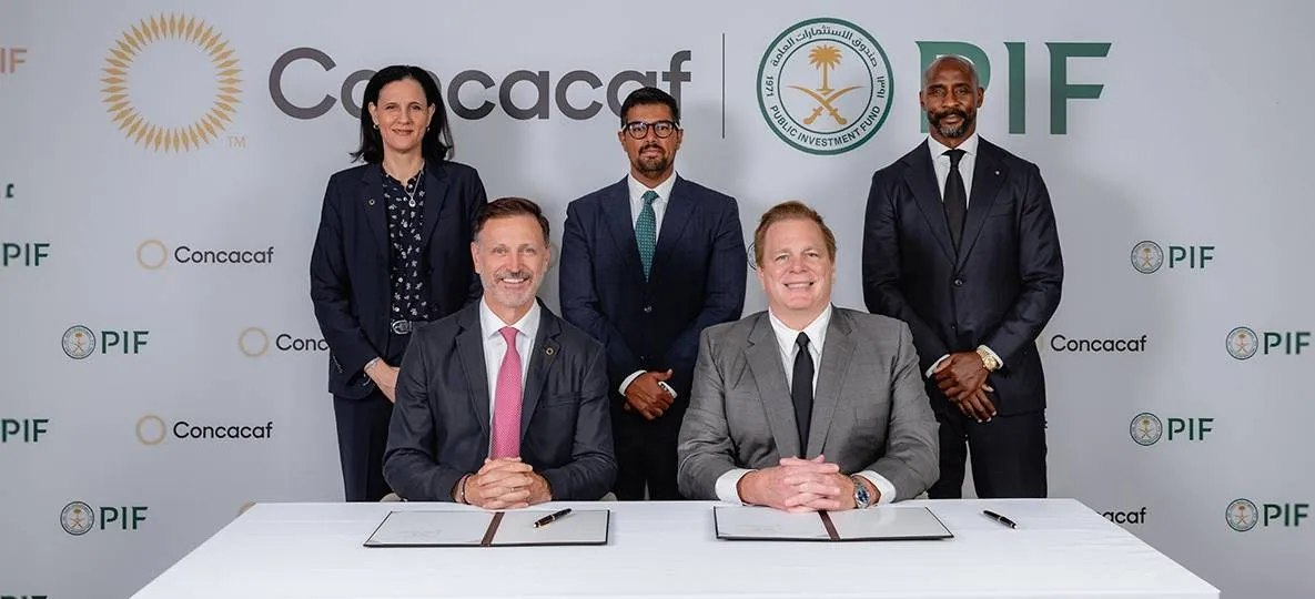 «بي آي إف» و «كونكاكاف» يطلقان شراكة لتعزيز رياضة كرة القدم