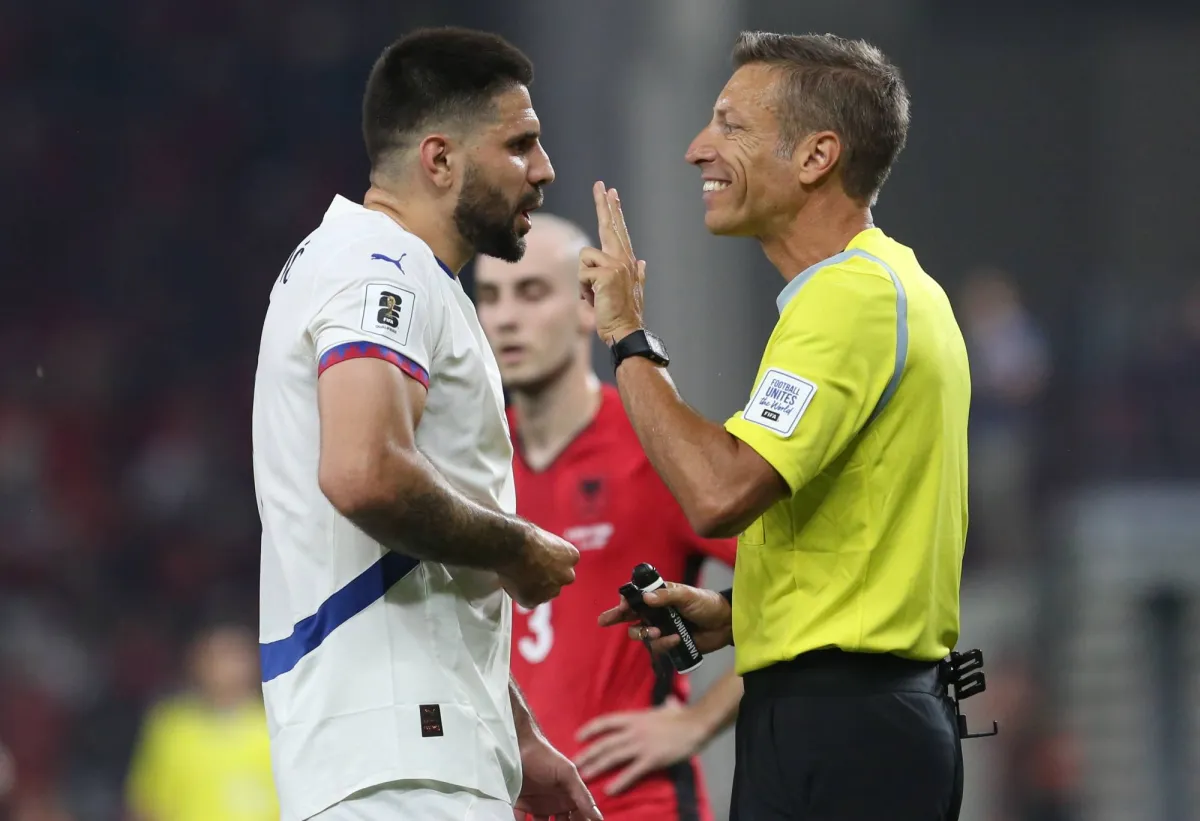 ألبانيا وصربيا… شغب جماهيري ونتيجة سلبية