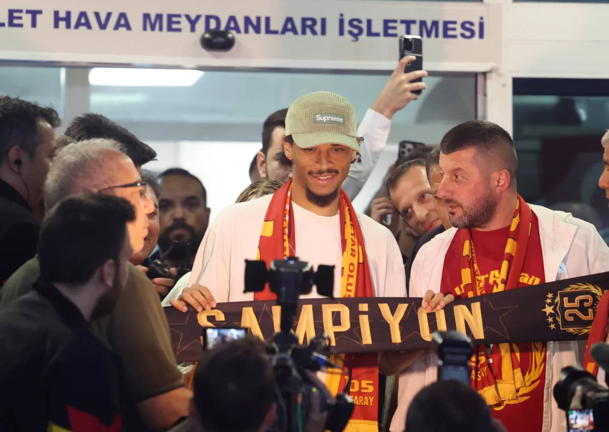 ساني يودّع بايرن ميونيخ قبل انتقاله إلى غلطة سراي