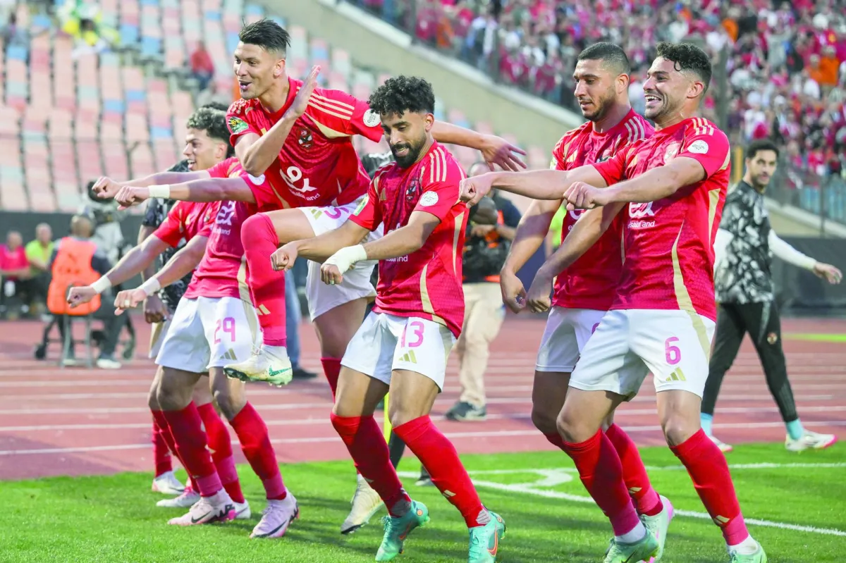 عظماء كرة القدم يتنافسون على لقب كأس العالم للأندية مع انطلاق البداية