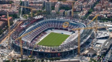 برشلونة يعزز تصنيفه الائتماني… ويترقب زيادة إيراداته بعد العودة إلى «كامب نو»