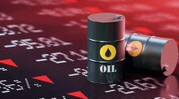 جيه بى مورجان: النفط قد يقفز إلى 120 دولارًا بسبب الهجوم على إيران