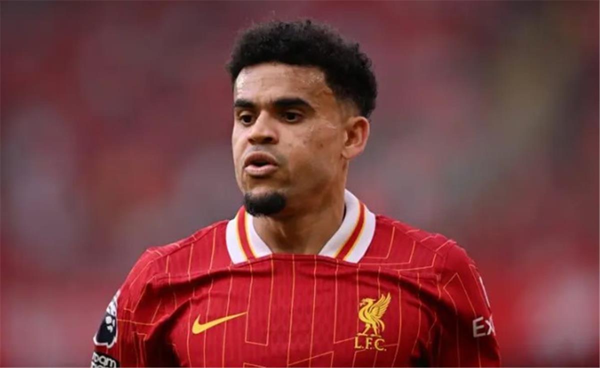 برشلونة يقدم عرضًا لضم لويس دياز من ليفربول.. والأخير يرد