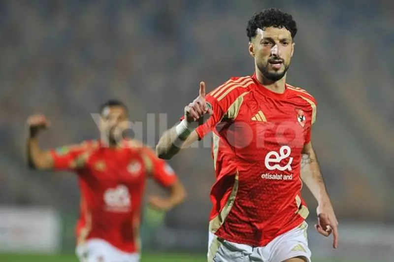 “فيفا” عن وسام أبو علي: من صفقة طارئة إلى منقذ الأهلي