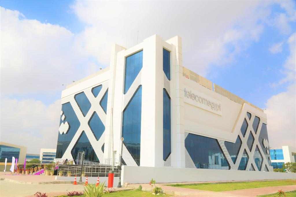 “المصرية للاتصالات” تنضم لتحالف دولي لإطلاق كابل بين آسيا وأوروبا وأفريقيا
