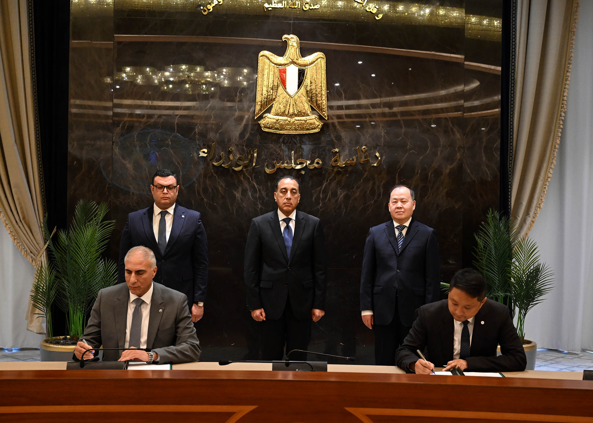 اتفاقية مصرية – صينية لتشغيل وصيانة منطقة الأعمال المركزية بالعاصمة الإدارية