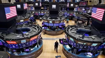 انخفاض مؤشر الخوف في وول ستريت بنسبة 5%