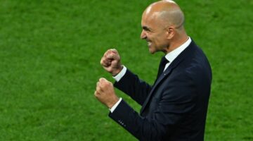 مارتينيز مدرب البرتغال يتغنى بلاعبيه بعد الفوز على ألمانيا