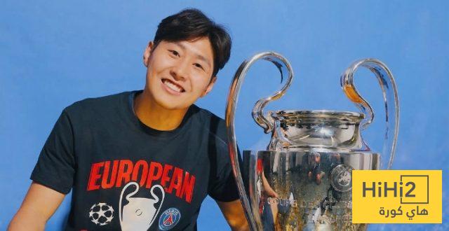 نابولي مهتم بالتعاقد مع لاعب باريس