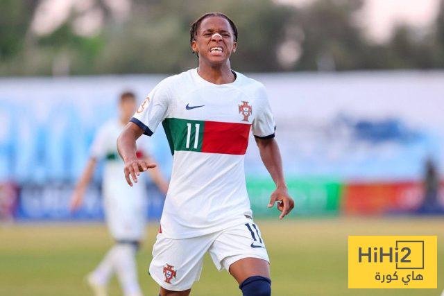 فيديو: شاهد أبرز مهارات وإبداعات فاريلا القريب من برشلونة