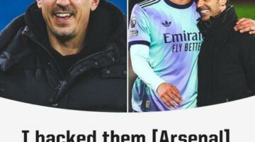 غاري نيفيل يتوقع بطل الدوري الإنجليزي الموسم المقبل
