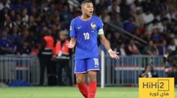 كيليان مبابي يبدأ التأقلم مع مركز رأس الحربة في منتخب فرنسا