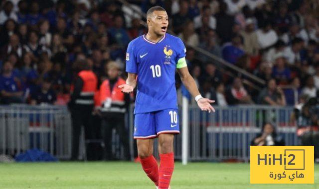 كيليان مبابي يبدأ التأقلم مع مركز رأس الحربة في منتخب فرنسا