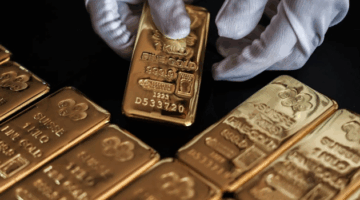 انخفاض أسعار الذهب مع عمليات جني الأرباح