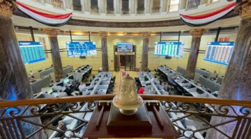 مؤشرات البورصة المصرية ترتفع رغم التوترات الجيوسياسية بالمنطقة