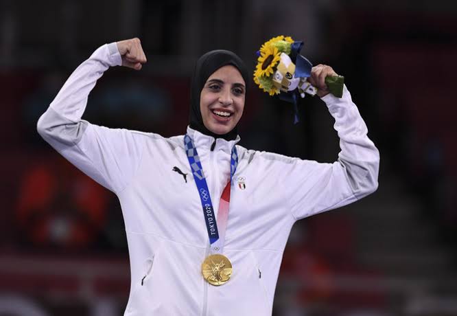 البطلة الأولمبية فريال أشرف.. صفقة ذهبية تزلزل عرش الكاراتيه المصري بانضمامها للأهلي