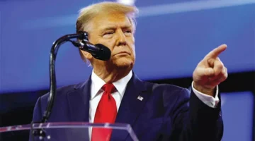 ترامب: دمرنا البحرية الإيرانية وسلاح الجو لديهم ونحقق أهدافنا العسكرية