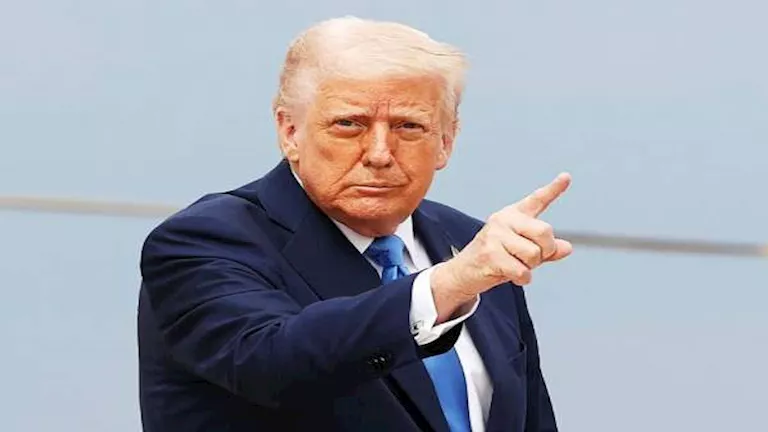 المحادثات الأمريكية الإيرانية.. ترامب يكشف عن بعض تفاصيل "اتفاق وشيك"