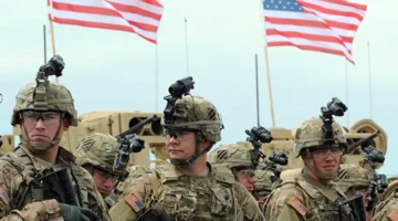 سياسي: الجيش الأمريكي والإسرائيلي قد يكونان أكثر تورطًا في الإرهاب