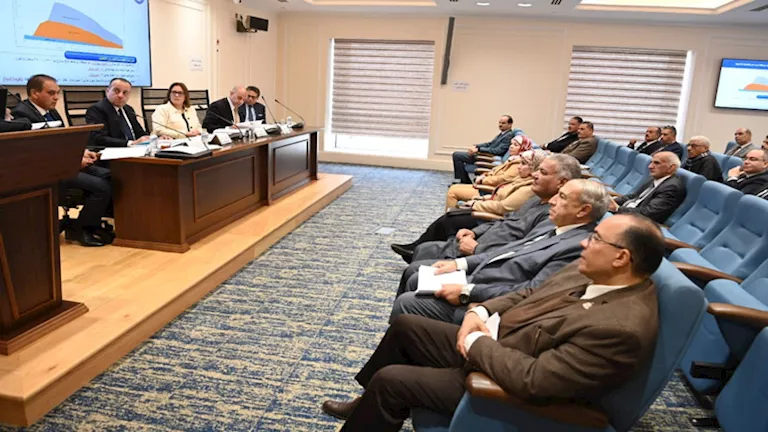 طاقة النواب توافق على 5 مشروعات قوانين للبحث عن البترول والغاز الطبيعي