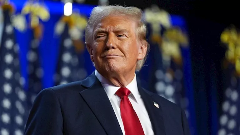 دبلوماسي إيراني: قرارات ترامب تكتيكية لتمهيد هجوم محتمل