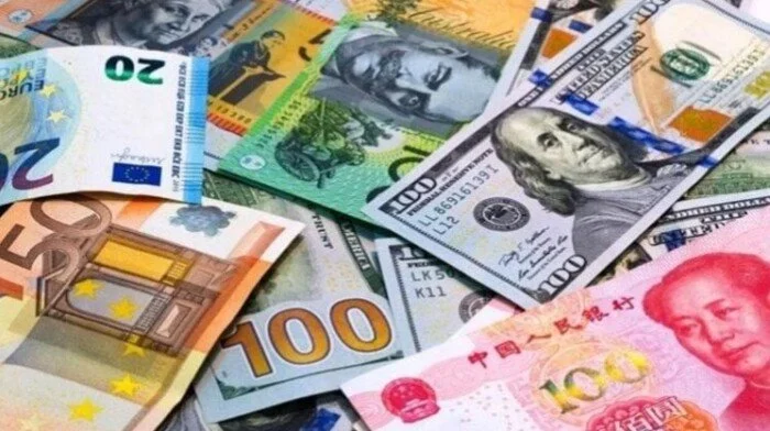 أسعار العملات العربية والأجنبية اليوم الاثنين 23 مارس 2026