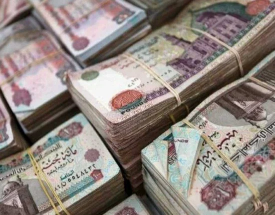موعد صرف معاشات شهر أبريل 2026 بعد قرار التأمينات «احسب قبضك»