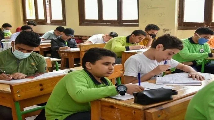 تبدأ غدًا.. جدول امتحانات شهر مارس 2026 في القاهرة والجيزة