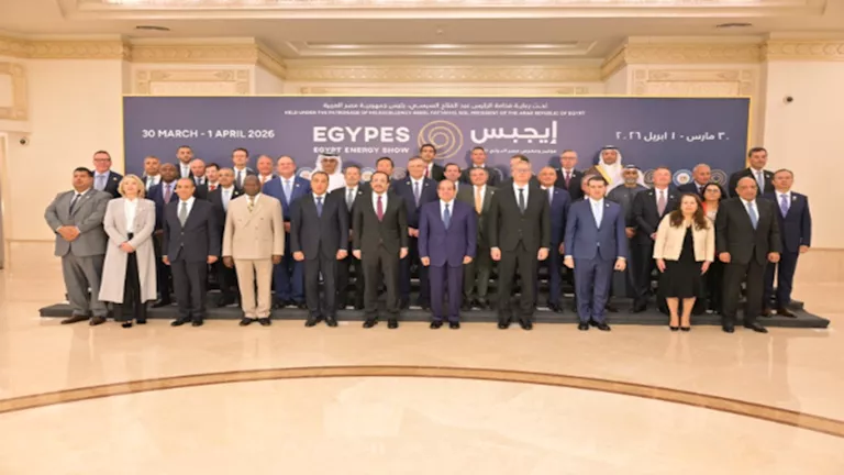 الرئيس السيسي يفتتح إيجبس 2026.. والبترول تعلن زيادة الإنتاج وجذب الاستثمارات