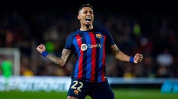 برشلونة يقرر منح رافينيا راحة بعد إصابته مع البرازيل