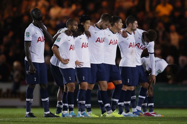 توتنهام يختار دي زيربي مدرباً للفريق