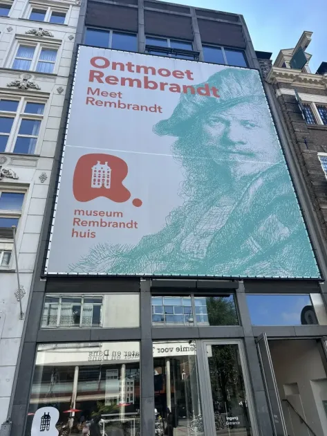 توماس كابلان.. مستثمر في اقتناء الأعمال الفنية ورعاية التراث