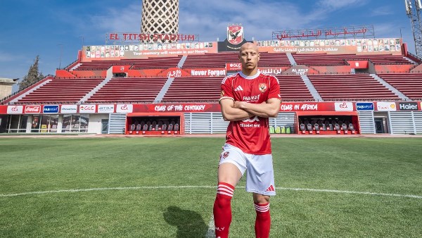 حزين لغيابه .. وكيل عمرو الجزار يحسم الجدل: اللاعب جاهز 100% ولا يعاني من إصابة