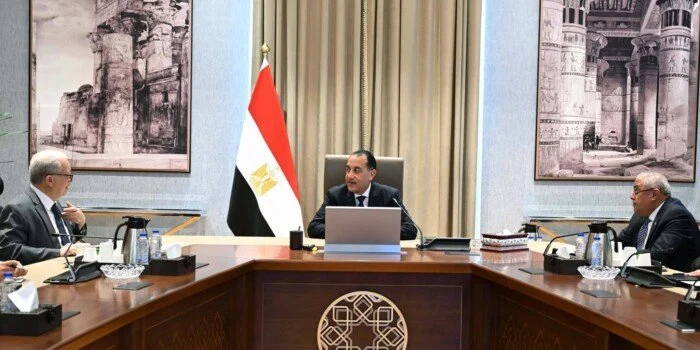 رئيس الوزراء يتابع تطورات موقف ملف الشركات المملوكة للدولة.