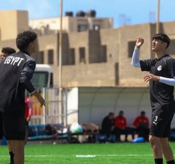 منتخب الناشئين ينهي تدريباته لمواجهة المغرب.. ودرويش يحفز اللاعبين