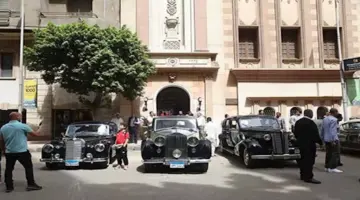 60 سيارة كلاسيكية تجوب شوارع القاهرة احتفالًا بمرور 102 عام على نادي السيارات