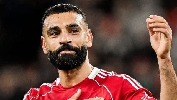 آلان شيرر ينتقد أداء محمد صلاح ويصف الموسم الحالي بـ “المحبط”