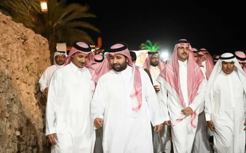 أمير جازان يتفقد معرض «الحريد واللؤلؤ» – أخبار السعودية