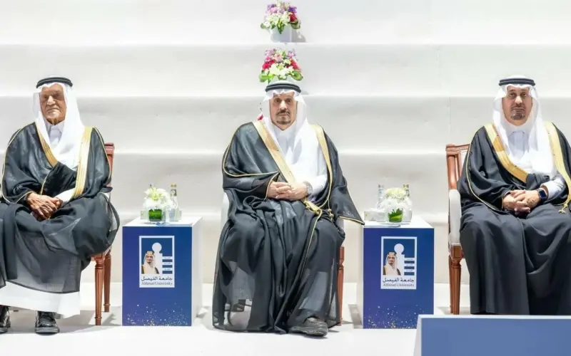 أمير منطقة الرياض يرعى حفل خريجي جامعة الفيصل ويضع حجر الأساس لمشاريع المنشآت الرياضية – أخبار السعودية