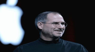 إصدار هاتف آيفون فاخر يحمل توقيع وإرث ستيف جوبز