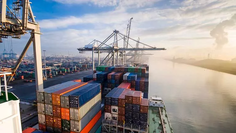 الإحصاء: صعود قيمة العجز في الميزان التجاري إلى 4.8 مليار دولار خلال