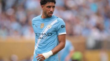 الاهتمام بيتطلب.. خلفية هاتف عمر مرموش تظهر جانبه الرومانسي