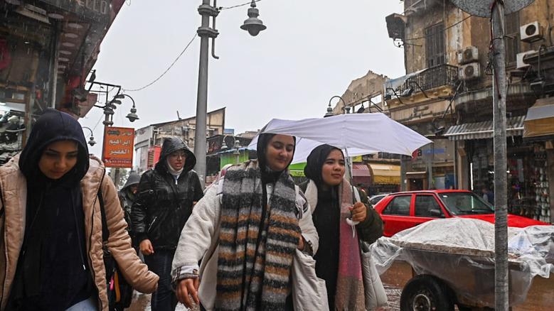 «الجو هيتغير».. مخالب «منخفض الربيع» تضرب المحافظات وأمطار غزيرة تكتسح القاهرة