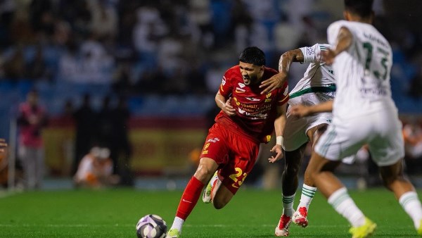 الدوري السعودي يشتعل في الجولة 27.. ديربي حماسي في الدمام بين طموح القادسية وكبرياء الاتفاق.. وصدامات مصيرية للهروب من الهبوط