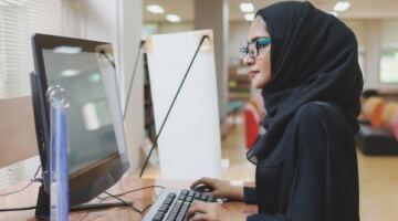 السعودية تُوطّن 69 مهنة إدارية مساندة بالقطاع الخاص