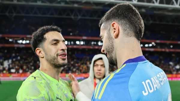 بعد تألقه رفقة المنتخب .. مصطفى شوبير ينشر صوراً من مباراة مصر أمام أسبانيا