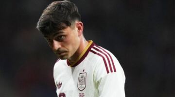 بيدري: الأداء تطور في الشوط الثاني أمام مصر.. ورفضنا الهتافات العنصرية