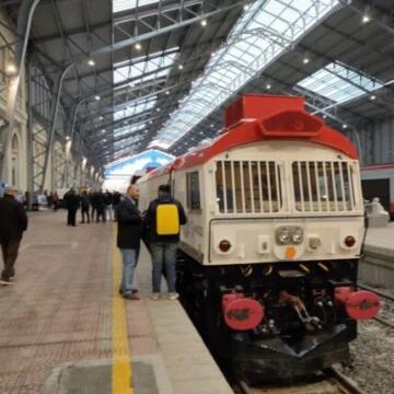 تبدأ من 100 جنيه.. القائمة الشاملة لأسعار ومواعيد قطارات الصعيد اليوم الإثنين 6 أبريل 2026