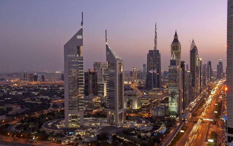 تسهيلات اقتصادية تدعم مرونة ونمو قطاع الضيافة والفنادق ومجتمع الأعمال في دبي